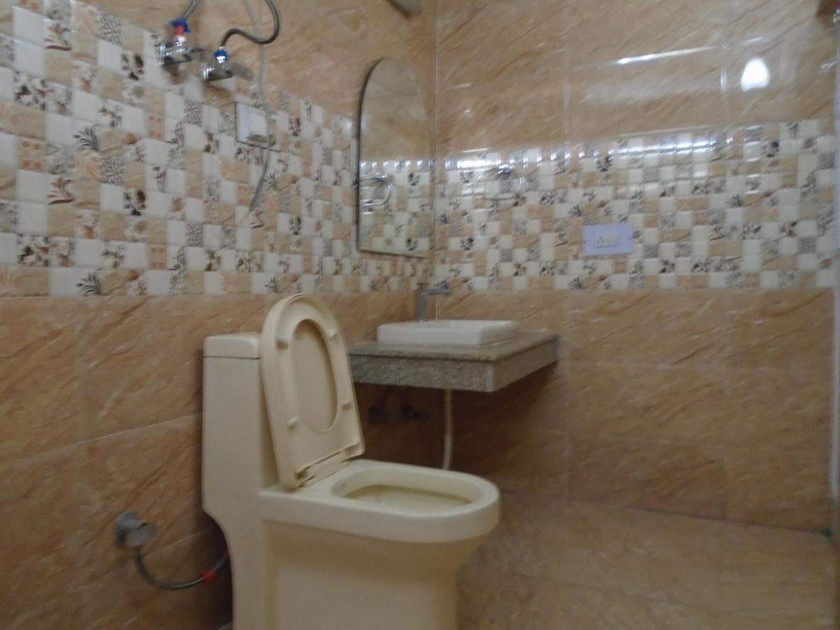 Hotel Magnolia Mallroad Manali Екстер'єр фото