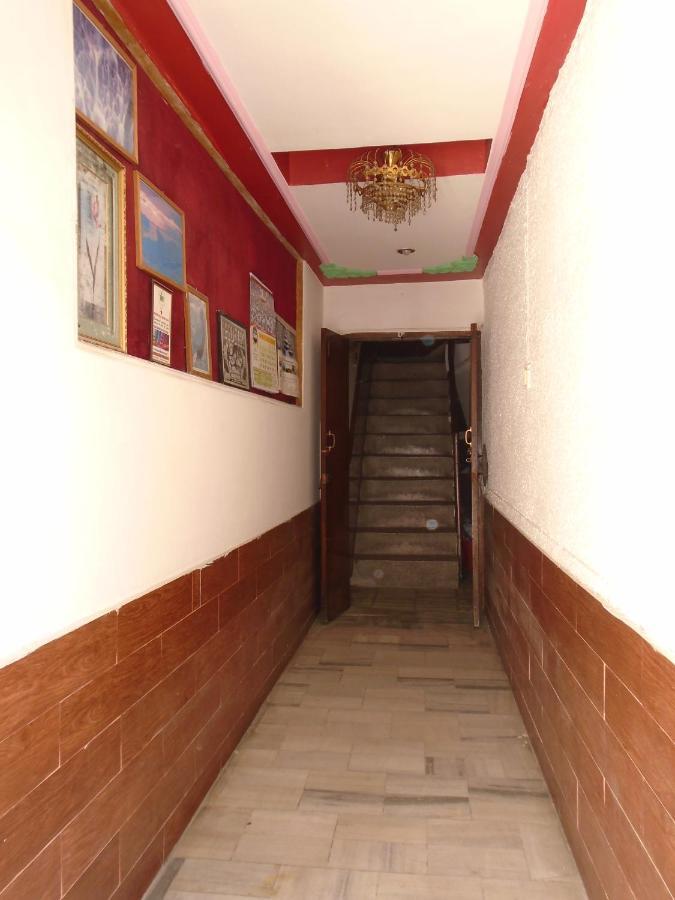 Hotel Magnolia Mallroad Manali Екстер'єр фото