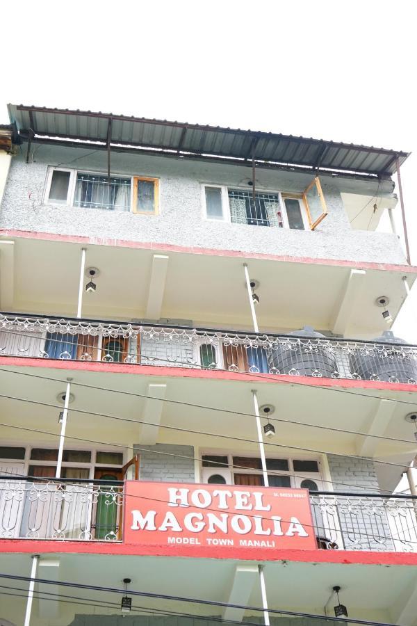 Hotel Magnolia Mallroad Manali Екстер'єр фото